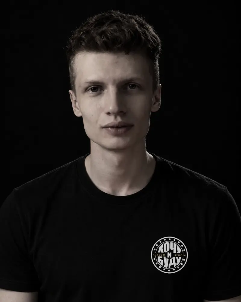 Дмитрий Шотт, тату-мастер